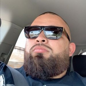 Meet your Posher, Pedro